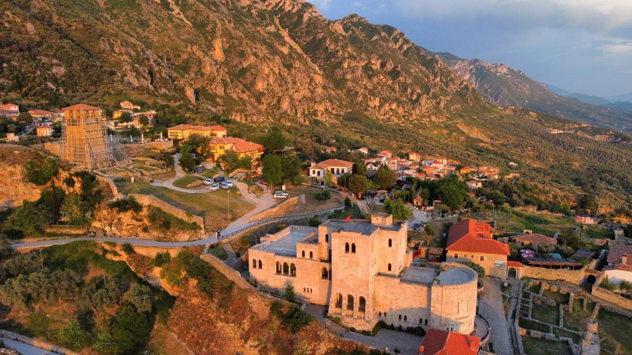 Krujë Rooms Merlika -Inside The Castle- المظهر الخارجي الصورة