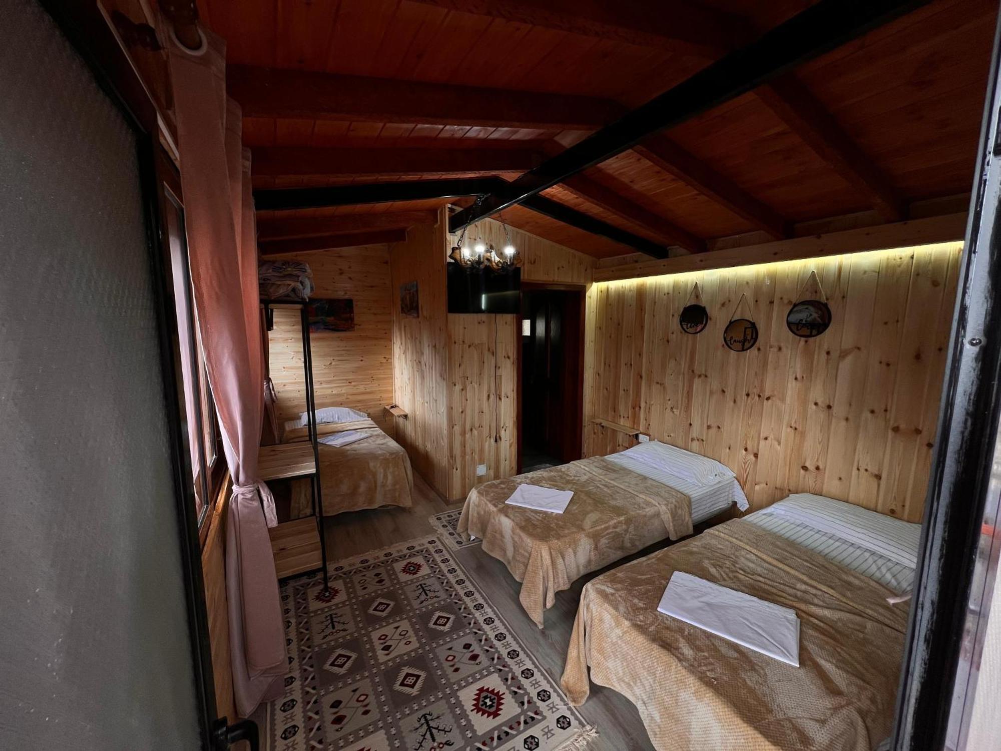 Krujë Rooms Merlika -Inside The Castle- المظهر الخارجي الصورة