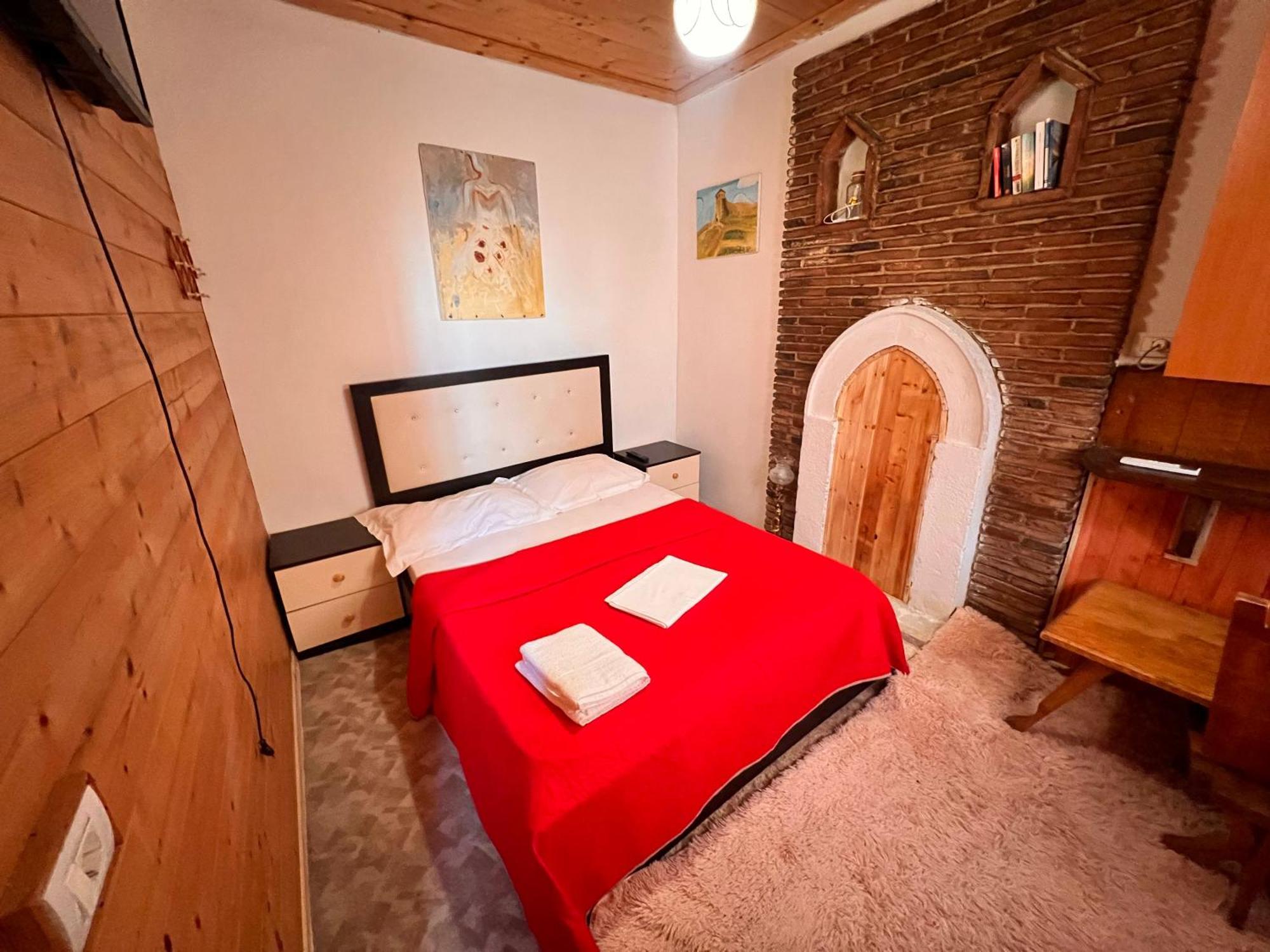 Krujë Rooms Merlika -Inside The Castle- المظهر الخارجي الصورة