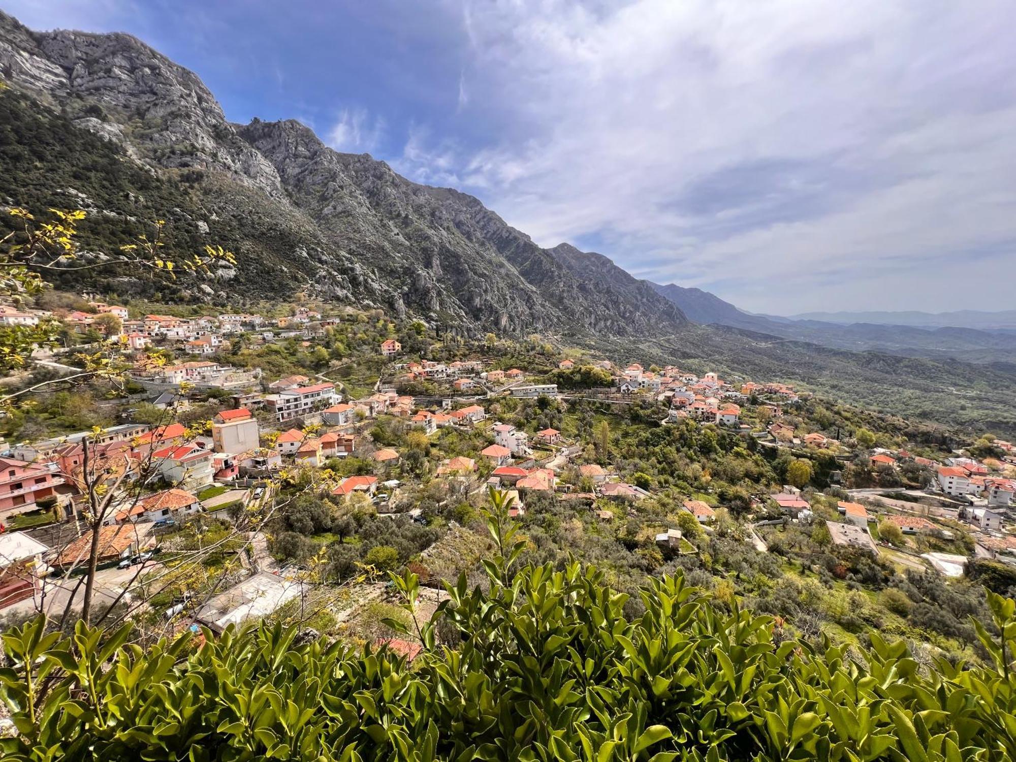 Krujë Rooms Merlika -Inside The Castle- المظهر الخارجي الصورة