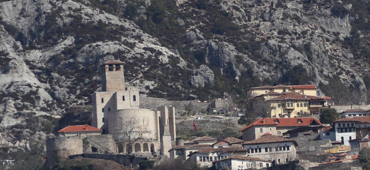 Krujë Rooms Merlika -Inside The Castle- المظهر الخارجي الصورة